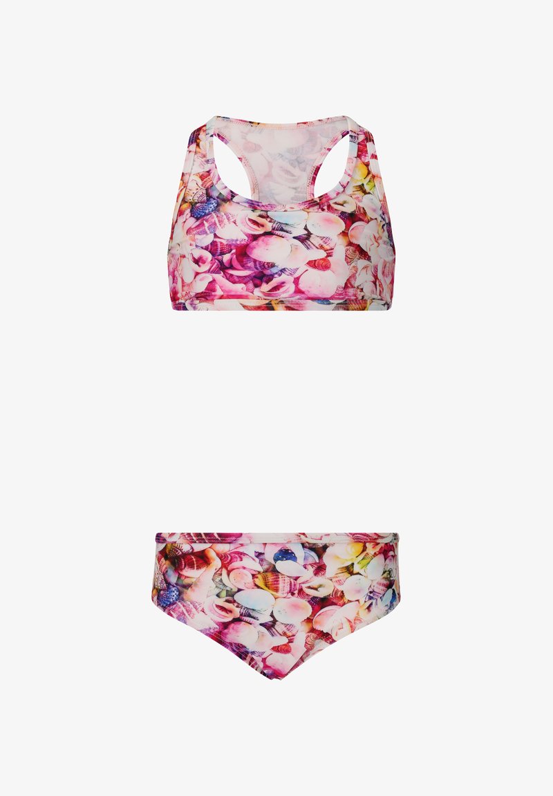 Costume da bagno due pezzi con top a racerback e slip, caratterizzato da un motivo colorato di conchiglie in tonalità di rosa, viola e bianco.