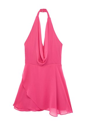 Ærmeløs, knaldrød halterneck-kjole med draperet halsudskæring og asymmetrisk lagdelt nederdel.