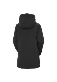Chaqueta negra impermeable con capucha, con una textura suave, silueta larga y diseño minimalista. Sin hardware o acentos visibles.