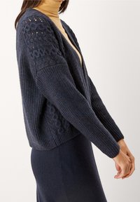 s.Oliver Strickjacke - dark blue