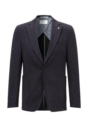 Ciemnoszara marynarka z dwoma przednimi naszywanymi kieszeniami, wyłogami z nacięciem, zapięciem na dwa guziki oraz wzorzystą podszewką widoczną przy kołnierzu.