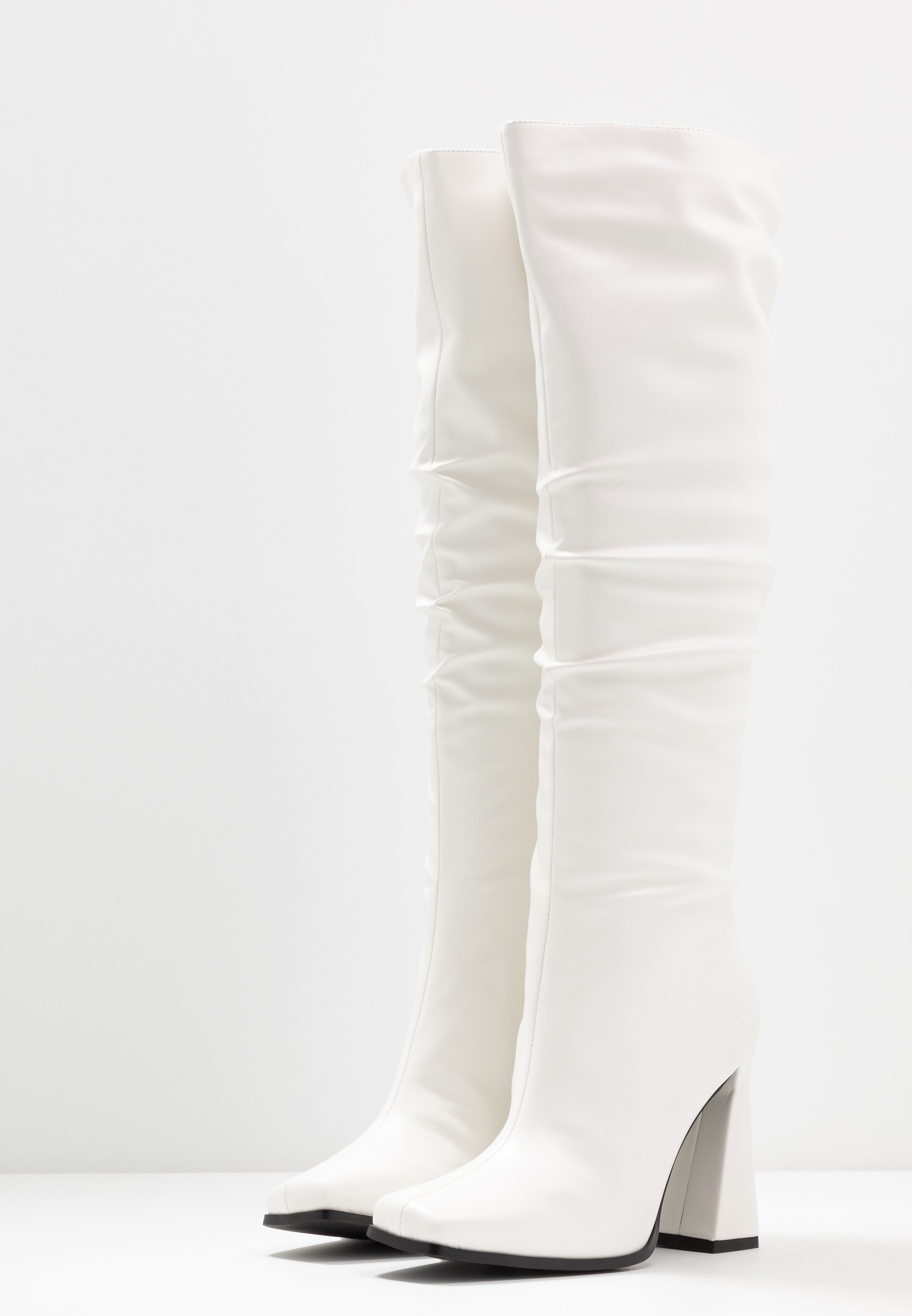 NA KD GRAPHIC BOOTS Klassiska stövlar white Zalando.se NA KD GRAPHIC BOOTS Klassiska stövlar white Zalando.se