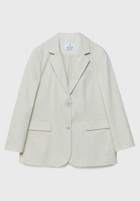 Blazer cintré couleur crème avec revers crantés, deux boutons et poches à rabat, présenté à plat sur fond blanc.