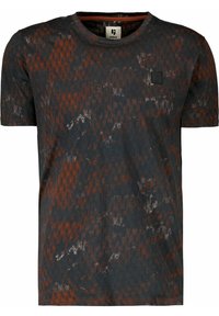 Pánské tričko s krátkým rukávem v tmavě oranžovém a černém abstraktním vzoru, se malým černým čtvercovým logem na hrudi.