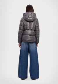 MICHAEL Michael Kors ULTRA LIGHTWEIGHT PUFFER - Žieminė striukė - malachite