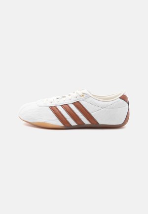 adidas Originals TOKYO - Sneakers - cream white/dusky bronze