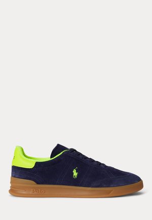 Polo Ralph Lauren, HERITAGE AERA LEATHER-SUEDE SNEAKER UNISEX - Αθλητικά παπούτσια - navy/safety yellow