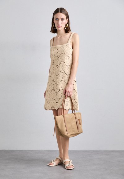 By Malene Birger NABELLA - Τσάντα χειρός - tannin