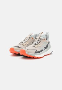 Adidas Terrex TERREX FREE HIKER 2 - Hikingskor - beige/core black/semi impact orange