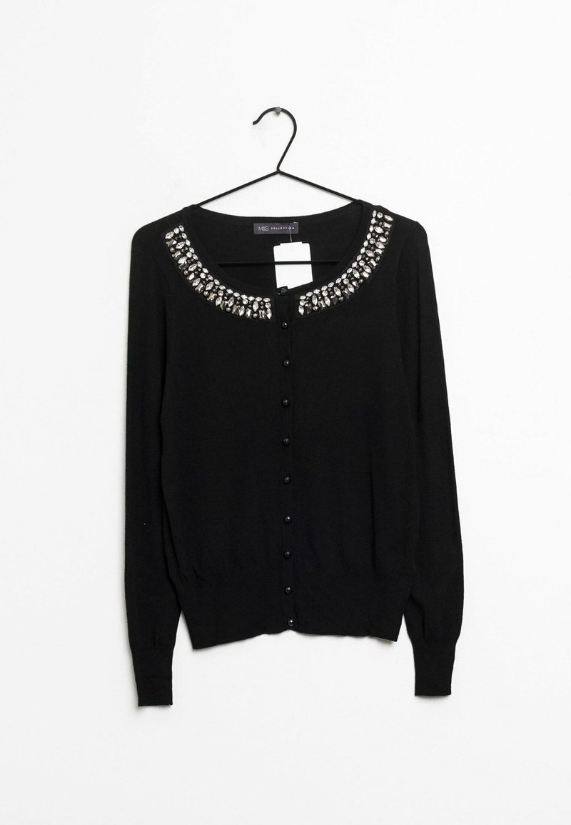 Svart kofta med rund halsringning, utsmyckad med pärlkrage, långa ärmar och framknäppning. Mjuk textur med ribbade muddar.