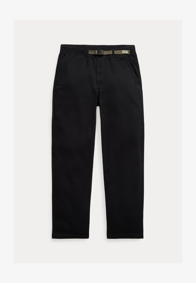 Pantaloni negri dintr-un material ușor, cu un talie elastică și o curea verde integrată, croi drept și buzunare laterale.