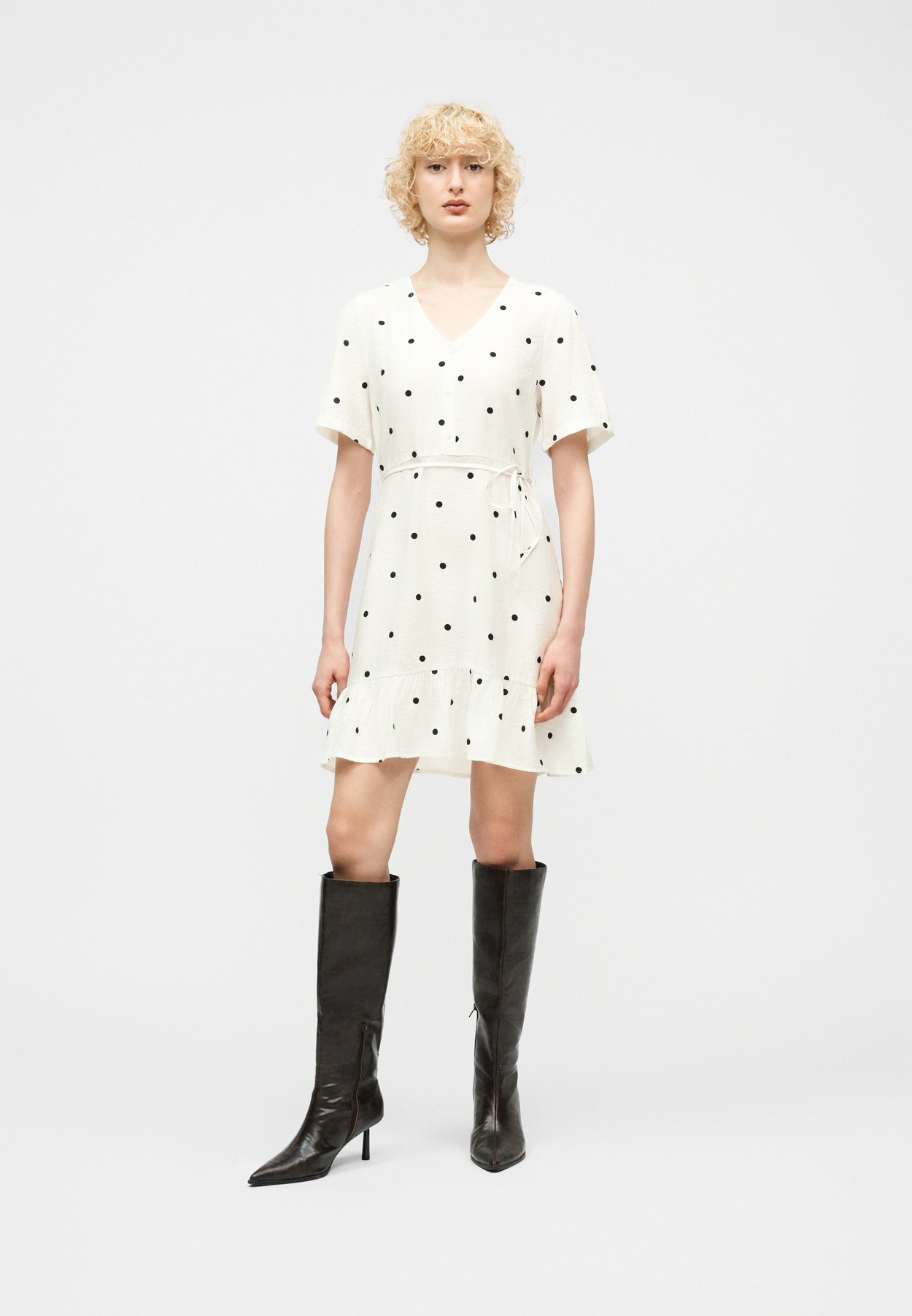 ONLTULI TUTA V NECK SHORT DRESS