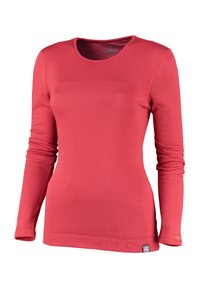 Langarmshirt in Koralle, aus weichem Stoff hergestellt. Es hat einen runden Ausschnitt und eine taillierte Silhouette, mit einem kleinen Logo-Label am Saum.
