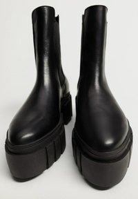 Mango Ankle boot