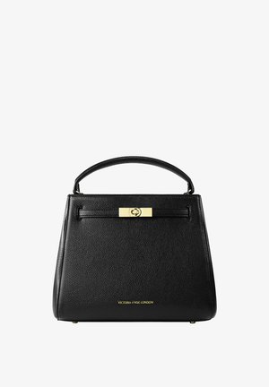 Zwarte leren handtas met een gestructureerd ontwerp, een handvat bovenop en een gouden sluiting. Heeft een textuur oppervlak met een reliëflogo.