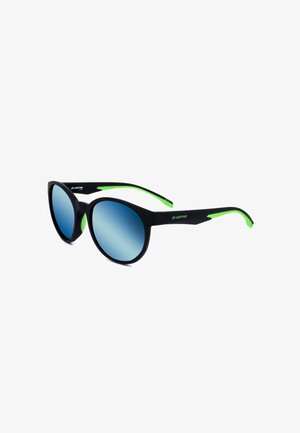Occhiali da sole neri con lenti rotonde blu riflettenti e dettagli verde neon sulle aste, con il logo Lotto.