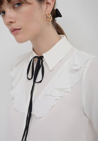 Calliope Button-down blouse - blanc