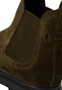 Tamaris Botines - olive suede
