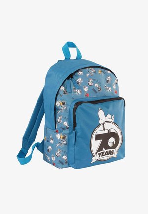 Sac à dos bleu avec des motifs de personnages de dessin animé, poche avant avec un logo "70 ans", bretelles réglables et une poignée en haut.