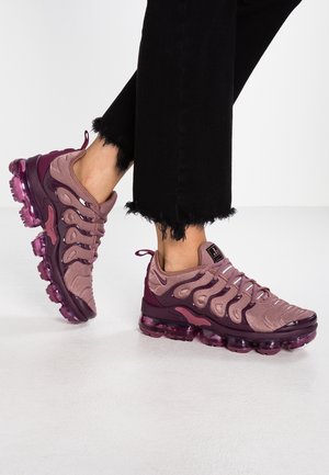 Baskets basses - taupe