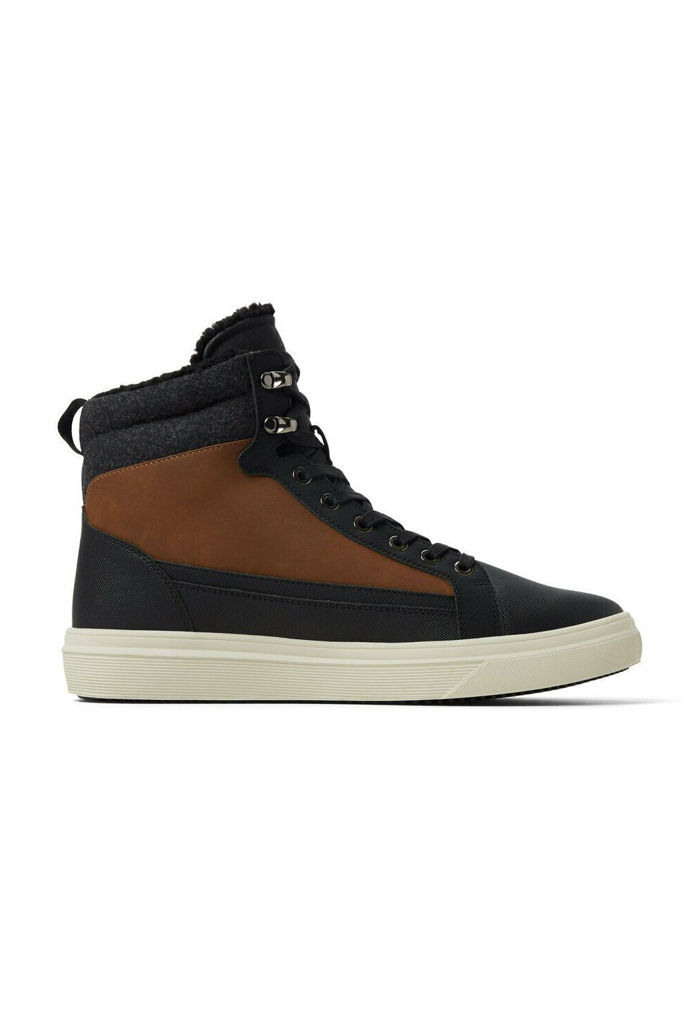 LACE UPS TANNON WATERPROOF + COLD RATING -20C