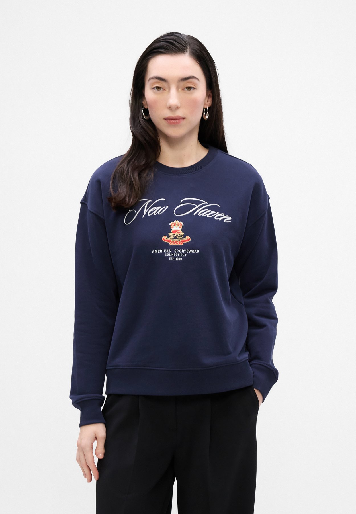 CREST C NECK