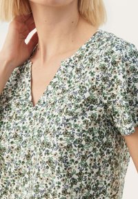 Part Two GESINAS - Camiseta estampada - vetiver mini flower print
