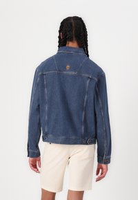 Timberland REFIBRA   - Jeansjacka - mid indigo