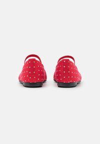 Pretty Ballerinas KYLIE - Sabrinas com tira no tornozelo - rouge