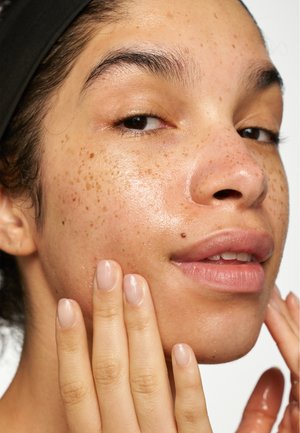 PURITO FROM GREEN CLEANSING OIL  - Gesichtsöl