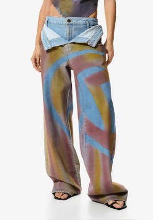 Džínsy voľného strihu - black