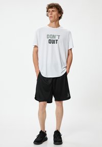 Koton Camiseta estampada - white