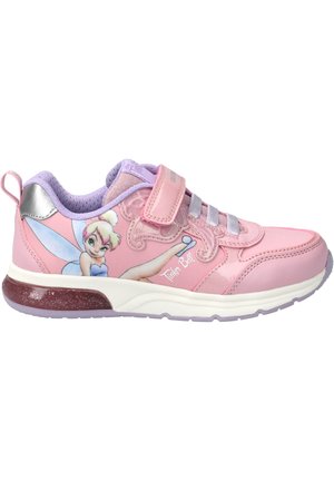 Scarpe da ginnastica rosa con una grafica di Trilli. Caratteristiche includono una cinghia in velcro, dettagli argentati e particolari in viola pastello sulla suola.