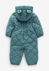 Combinaison de neige matelassée pour bébé en sarcelle, avec capuche ornée de petites oreilles en tissu, taille élastique, manches et jambes avec poignets, et écusson étoile sur le bras gauche.