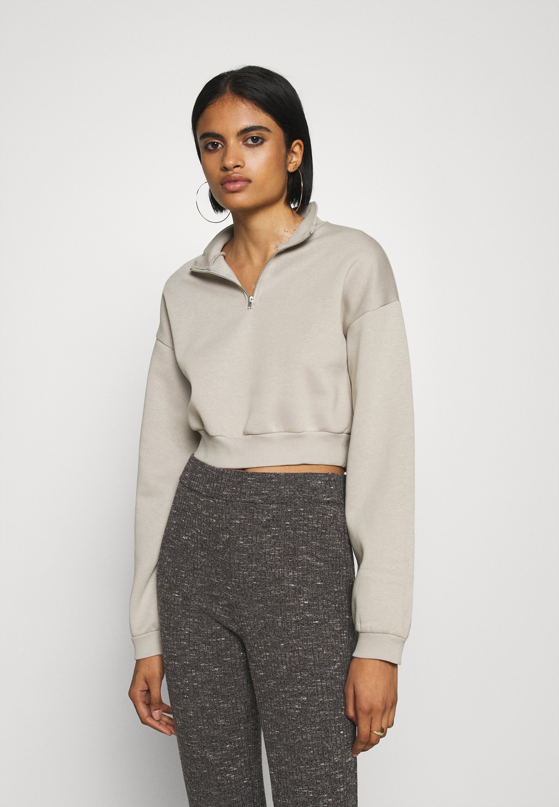 cropped zipped sweatshirt