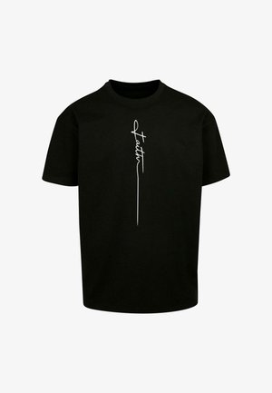 Zwarte katoenen T-shirt met een losse pasvorm, voorzien van een witte cursieve "Faith"-ontwerp dat verticaal aan de voorkant is gedrukt. Eenvoudig en minimalistisch.