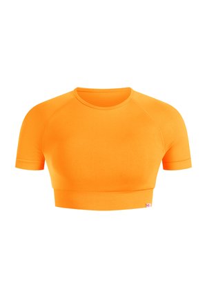 Korte sporttop in fel oranje, met korte mouwen en een ribbelige zoom. Gladde textuur met een aansluitend ontwerp.
