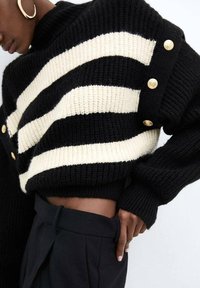 Mango Sweter