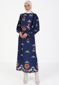 Modanisa Freizeitkleid - navy blue