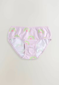 Ljusrosa bomullsunderkläder med ett mönster av små regnbågsmotiv i pastellfärger. Mjuk textur med elastisk midja och benöppningar.