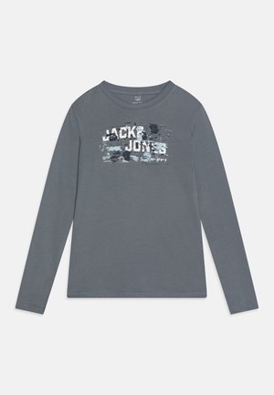 Jack & Jones Junior JCOOUTDOOR LOGO TEE AW24 LS CREW N JNR - Maglietta a manica lunga - flint stone