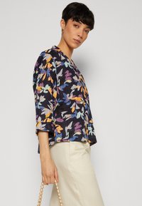 Esprit Palaidinė - navy