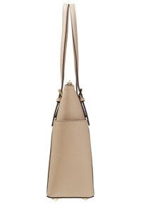 Borsa beige con un design strutturato, dotata di due lunghe cinghie e dettagli dorati, mostrata di lato con una base piatta.