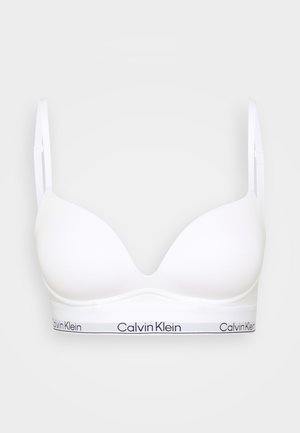 Witte bh met een gladde, gepadde design. Voorzien van verstelbare bandjes en een gebrandmerkte elastische band met "Calvin Klein" in zwart op een witte achtergrond.