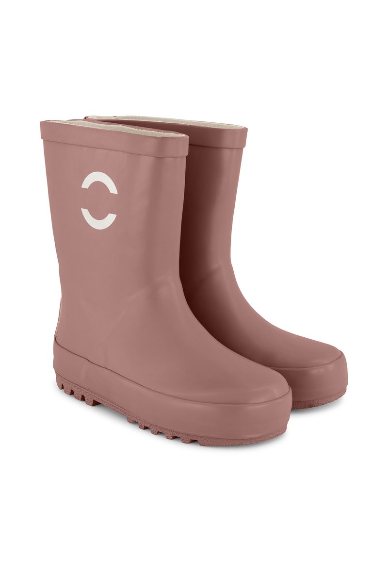 Bottes de pluie en caoutchouc roses avec une finition lisse, un design haut, un logo blanc sur le côté et une semelle extérieure texturée pour l'adhérence. Doublées de matériau doux.