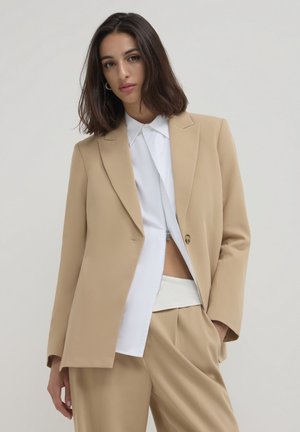MONOPETTO SPACCHI LATERALI - Blazer - beige