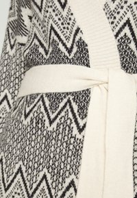 ONLY Kofta - off-white