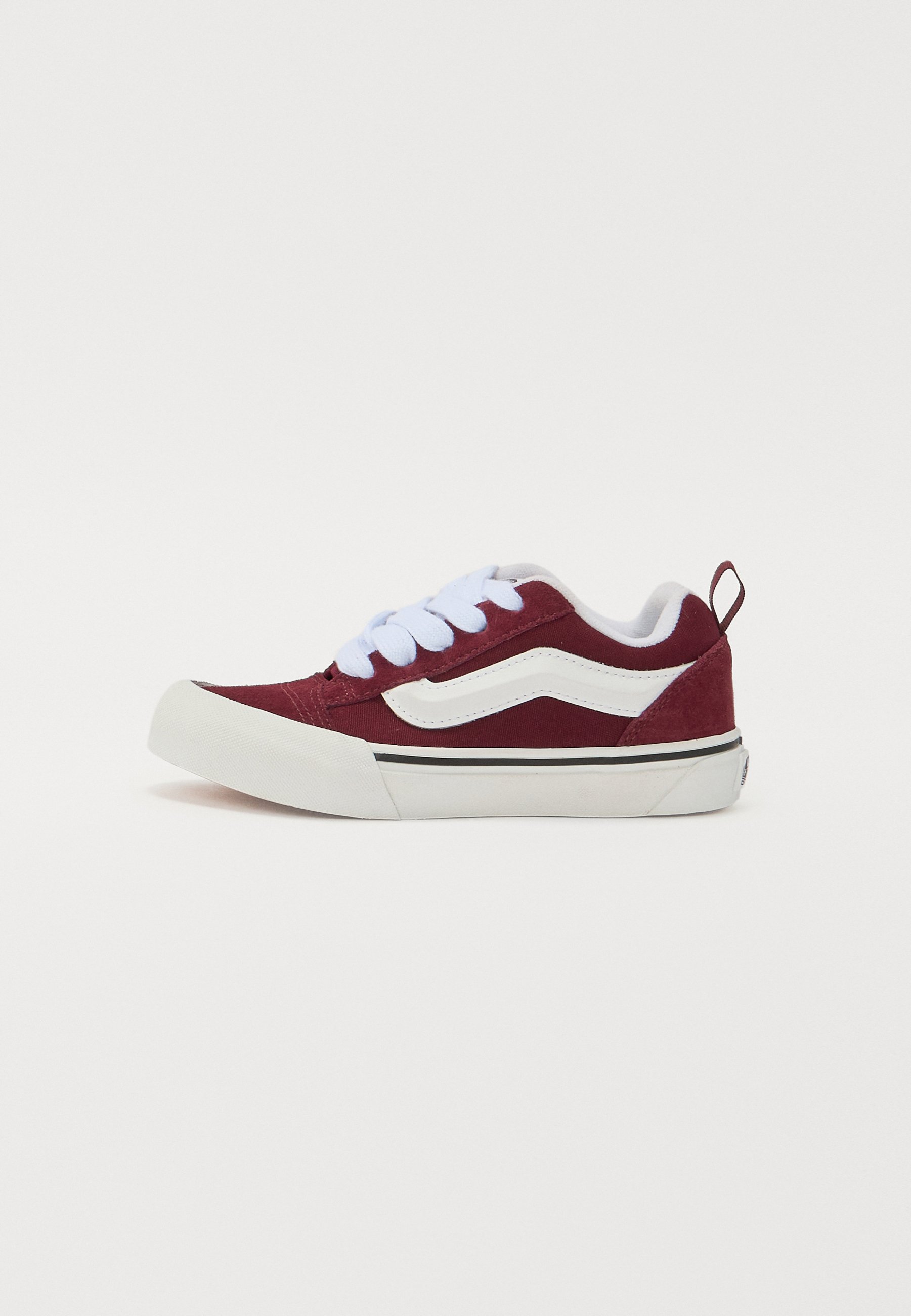 Vans KNU SKOOL Baskets basses port royale/bordeaux