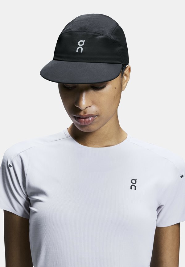 PERFORMANCE - Cap