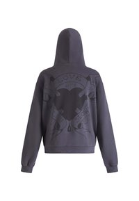 Felpa grigia con cappuccio, con un grande design grafico nero che presenta un cuore, la scritta "LOVE" e illustrazioni di pugnali. Texture morbida, vestibilità rilassata.